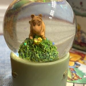 1968 Tigger Mini Snow Globe “Winnie the Pooh” Vintage Collection